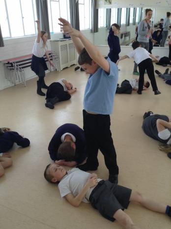 SCHOOL NEWS: Shakespeare would be impressed by insult – you slice of bread Photo 1