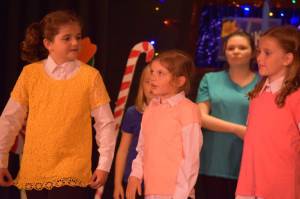 Musical Mayhem Part 3 – May 2017: Members of the youth section of Broadway Amateur Theatrical Society perform a Musical Mayhem cabaret show at Broadway village hall from May 18-20, 2017. Photo 14