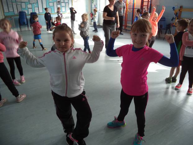 SCHOOL NEWS: Sport Relief fun for Greenfylde pupils Photo 1