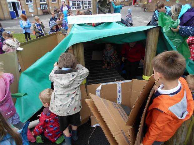 SCHOOL NEWS: Firefighters test Greenfylde’s den building skills Photo 1