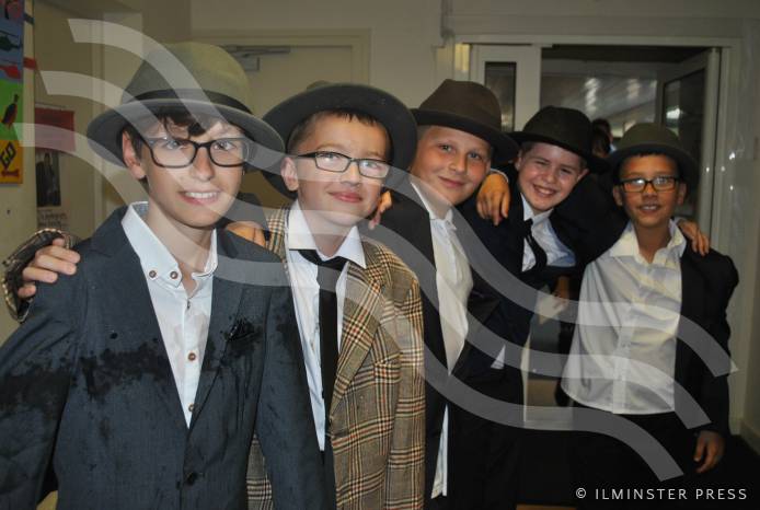 SCHOOL NEWS: Bugsy Malone at Swanmead School Photo 11