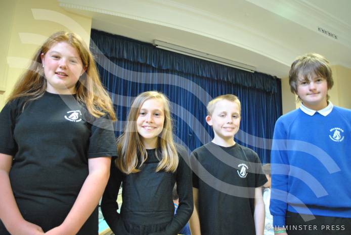 SCHOOL NEWS: Bugsy Malone at Swanmead School Photo 8