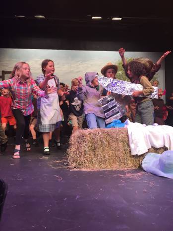SCHOOL NEWS: Jack and the Beanstalk with special guests! Photo 2