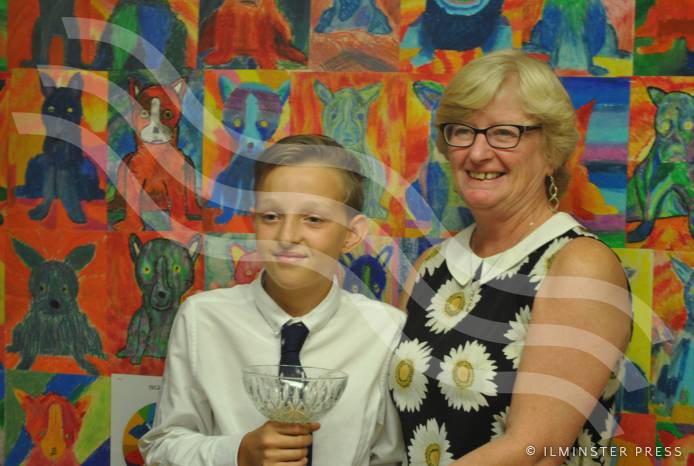 SCHOOL NEWS: Swanmead’s sporting star of the future wins award