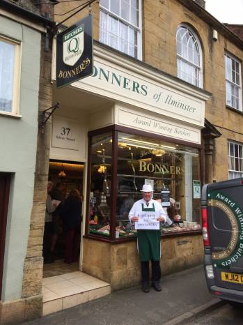 ILMINSTER NEWS: Janet wants to Take That and party with Gary Barlow for her 40th Photo 9