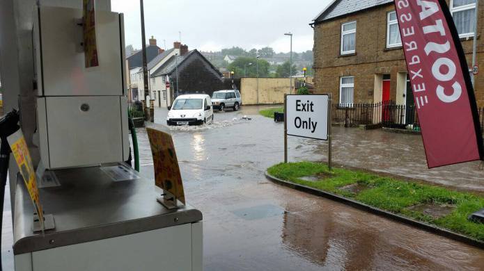 ILMINSTER NEWS: Flooding – I don’t want to live in a hotel says man who had to leave his flooded home