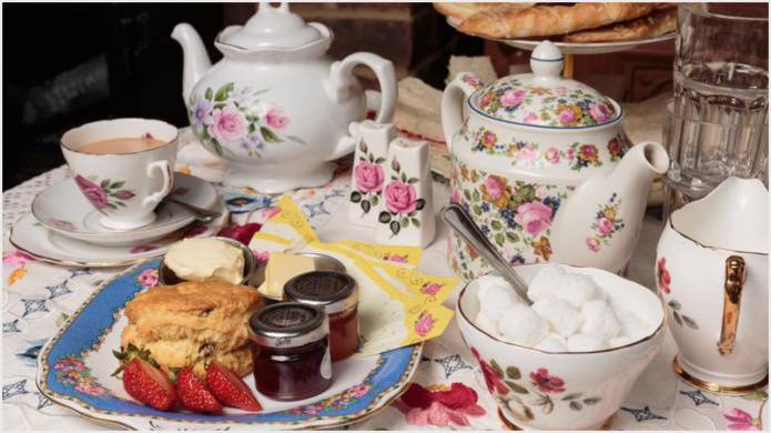 LEISURE: Vintage cream tea for Macmillan Cancer Support
