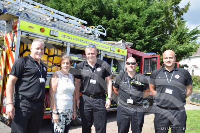 LEISURE: Fantastic country fete raises more than £8,000