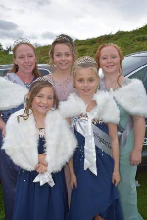 Ilminster Carnival Part 1 – October 7, 2017: A fantastic night of entertainment was provided by all those who took part in the annual Ilminster Carnival. Photo 4