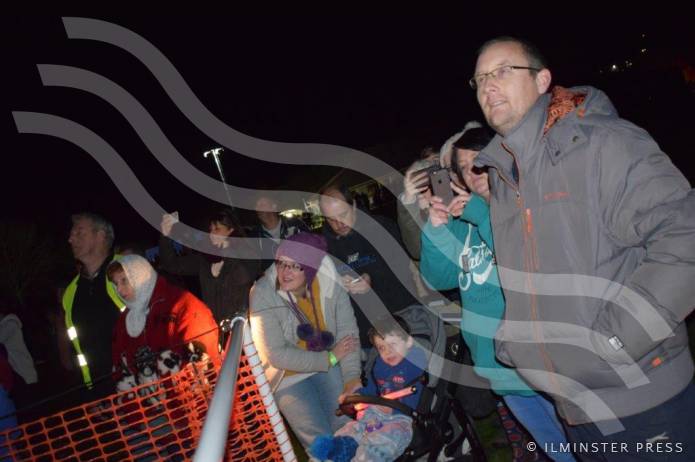 LEISURE: Fantastic night at Ilminster’s grand fireworks display Photo 9