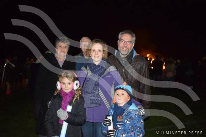 LEISURE: Fantastic night at Ilminster’s grand fireworks display Photo 6