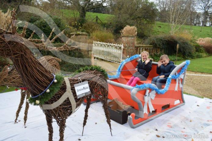 LEISURE: People really do Go Crackers for Christmas at Dillington House