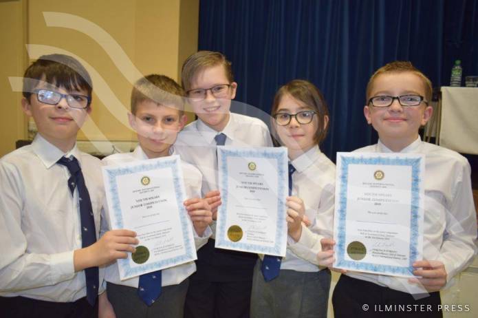 SCHOOL NEWS: Swanmead orators win Youth Speaks contest