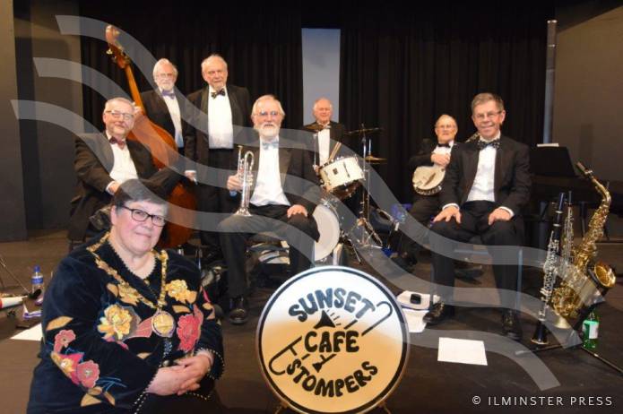 ILMINSTER NEWS: Jazz Night hits the right note with the Mayor