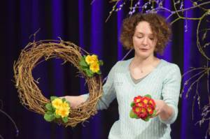 Springing into Easter – March 27, 2018: The team from Cottage Flowers entertain a packed audience at the Warehouse Theatre in Ilminster with a flower arranging demonstration. Photo 4