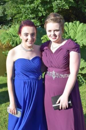 Wadham School Yr 11 Prom – June 26, 2018: Year 11 students at Wadham School in Crewkerne celebrated their end-of-school prom in traditional style at Haslebury Mill. Photo 13