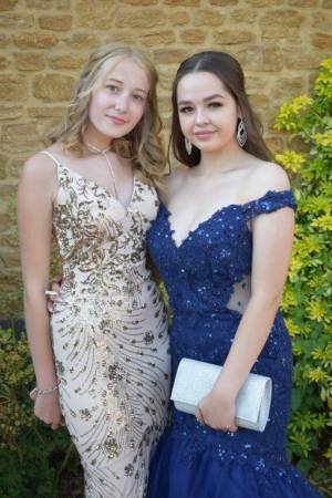 Wadham School Yr 11 Prom – June 26, 2018: Year 11 students at Wadham School in Crewkerne celebrated their end-of-school prom in traditional style at Haslebury Mill. Photo 5