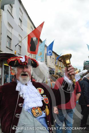 ILMINSTER NEWS: Oyez oyez oyez – the town criers are coming! Photo 2