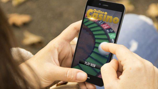 ILMINSTER NEWS: Gambling addict launches petition to restrict TV adverts Photo 1