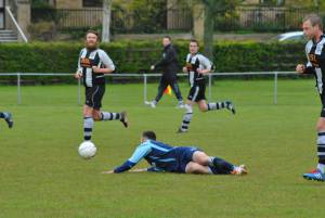 Ilminster Town v Middlezoy Rovers - May 2, 2016 Photo 16