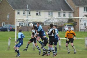 Ilminster Town v Middlezoy Rovers - May 2, 2016 Photo 23