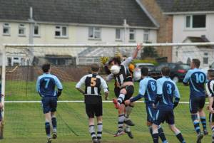 Ilminster Town v Middlezoy Rovers - May 2, 2016 Photo 35