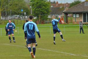 Ilminster Town v Middlezoy Rovers - May 2, 2016 Photo 37