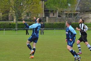 Ilminster Town v Middlezoy Rovers - May 2, 2016 Photo 5