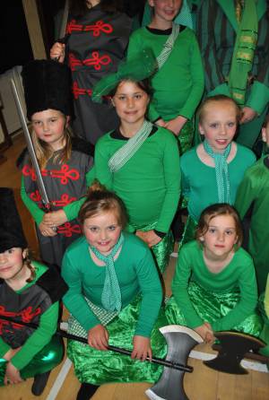 Wonderful Wizard of Oz Part 1 – May 2016: The Youth Group of the Broadway Amateur Theatrical Society perform the Wonderful Wizard of Oz at the Broadway Village Hall. Photo 13