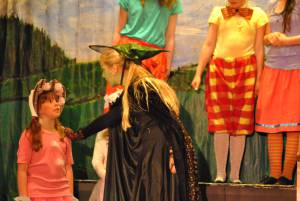 Wonderful Wizard of Oz Part 2 – May 2016: The Youth Group of the Broadway Amateur Theatrical Society perform the Wonderful Wizard of Oz at the Broadway Village Hall. Photo 18