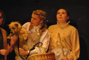 Wonderful Wizard of Oz Part 2 – May 2016: The Youth Group of the Broadway Amateur Theatrical Society perform the Wonderful Wizard of Oz at the Broadway Village Hall. Photo 4