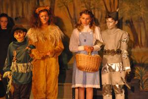 Wonderful Wizard of Oz Part 3 – May 2016: The Youth Group of the Broadway Amateur Theatrical Society perform the Wonderful Wizard of Oz at the Broadway Village Hall. Photo 11