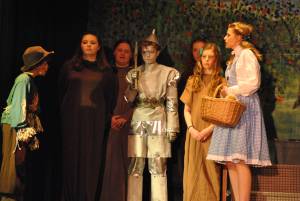 Wonderful Wizard of Oz Part 3 – May 2016: The Youth Group of the Broadway Amateur Theatrical Society perform the Wonderful Wizard of Oz at the Broadway Village Hall. Photo 2