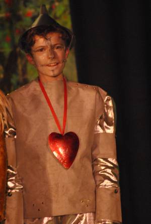 Wonderful Wizard of Oz Part 4 – May 2016: The Youth Group of the Broadway Amateur Theatrical Society perform the Wonderful Wizard of Oz at the Broadway Village Hall. Photo 16