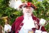 ILMINSTER NEWS: Oyez! Town crier Andrew Fox is Ilminster’s very own Captain Jack Sparrow!