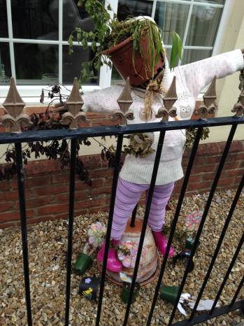ILMINSTER NEWS: Scarecrows galore in the town Photo 3