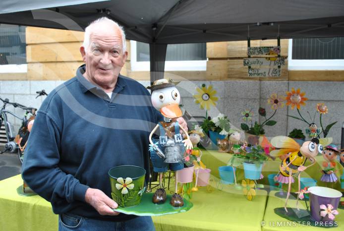 ILMINSTER NEWS: Street fair success for Silver Street Photo 3