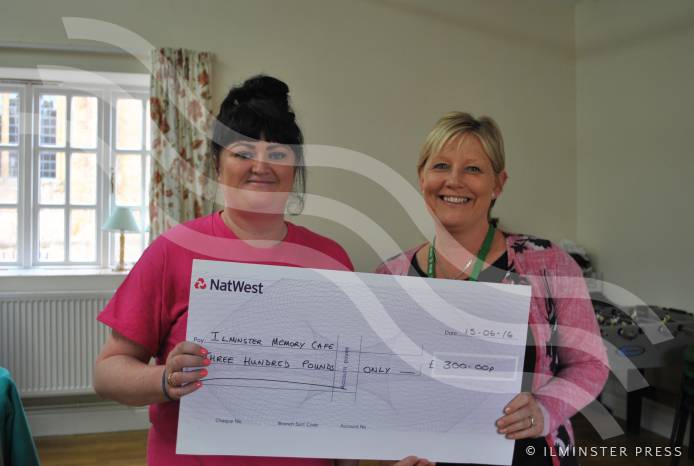 ILMINSTER NEWS: Memory Café receives its share of the Queen’s street party funds