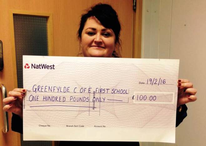 ILMINSTER NEWS: Tesco dives in to help swimming pool project