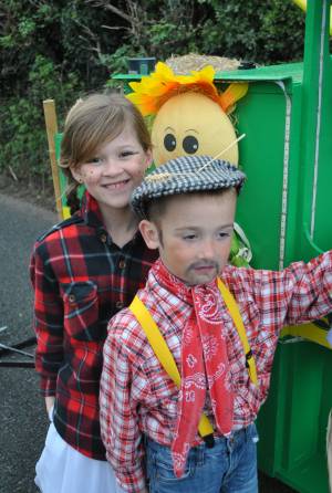 Ilminster Carnival Part 1 – October 1, 2016: The weather could have been kinder, but that did not spoil the Carnival fun. Photo 6