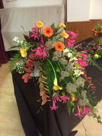 CLUBS AND SOCIETIES: Angie's a hit with Ile Valley Flower Club Photo 2