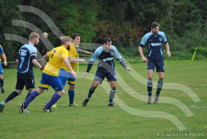 FOOTBALL: Ilminster Town want three-point hauls rather than 3-3 draws! Photo 3