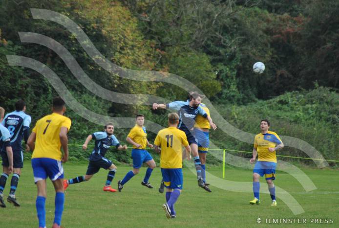 FOOTBALL: Ilminster Town want three-point hauls rather than 3-3 draws! Photo 4