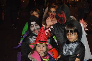 Chard Hallowe’en Fright Night – October 31, 2016: Another fantastic event in Chard as ghosts, ghouls and Ghostbusters, witches, wizards and werewolves and other wonderfully scary creations converged on the town centre for a night of Trick or Treat. Photo 6