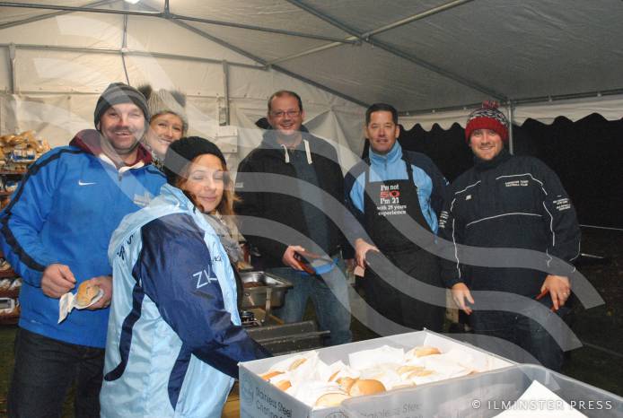 ILMINSTER NEWS: Fireworks display goes off with a bang! Photo 6