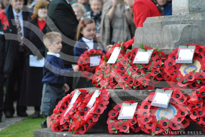 ILMINSTER NEWS: Town remembers the war dead