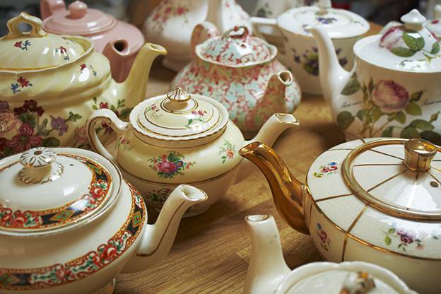 ILMINSTER NEWS: Vintage teapots needed for vintage tea