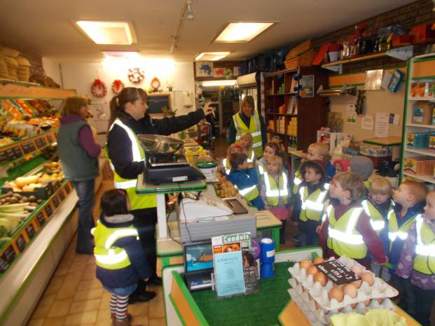 SCHOOL NEWS: Sunny Ile children learn about Fairtrade Fortnight Photo 2